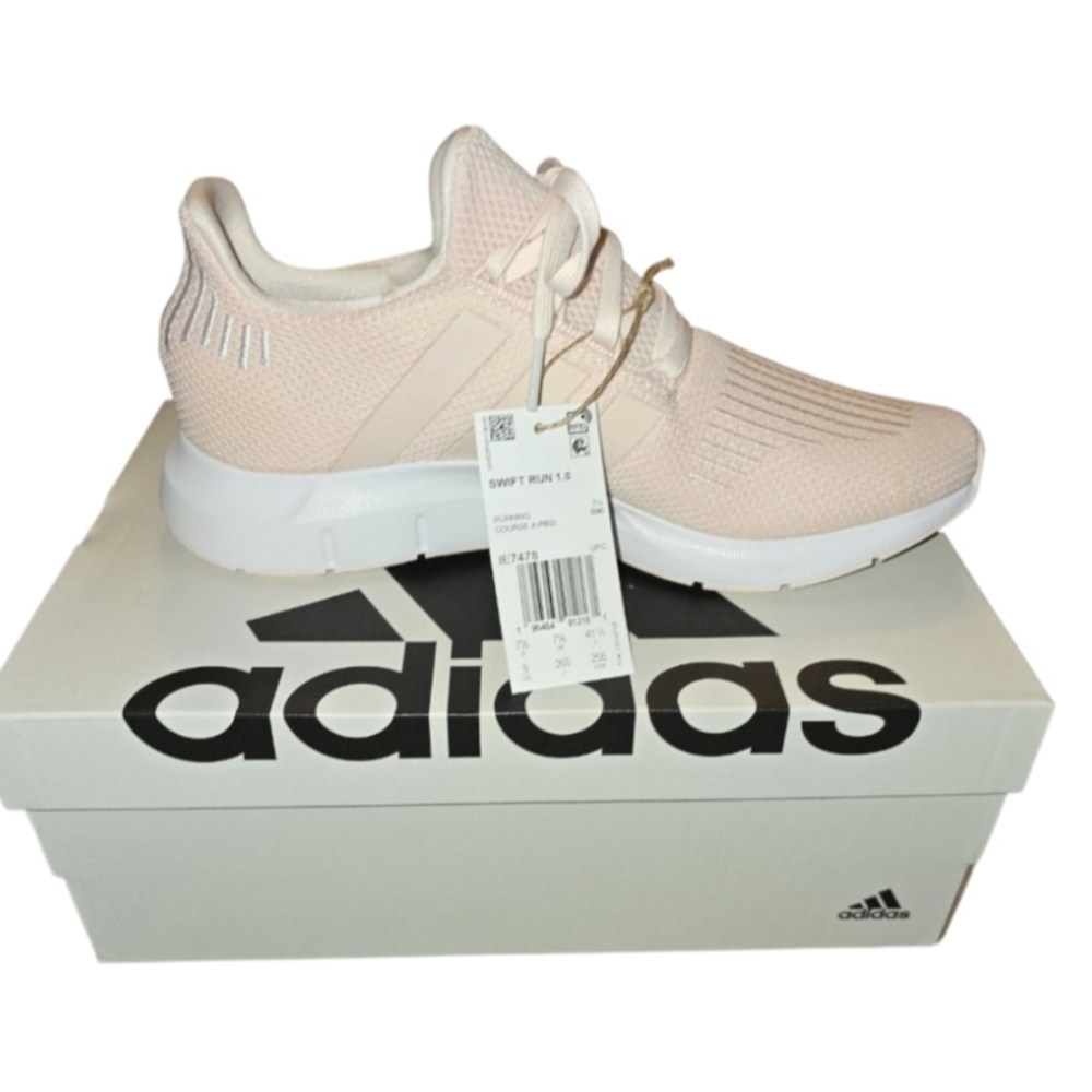Adidas Women's Swift Run 1.0 In Wonder Quartz size 9
